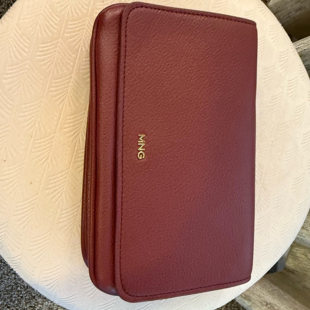 Mango Deep Red Clutch